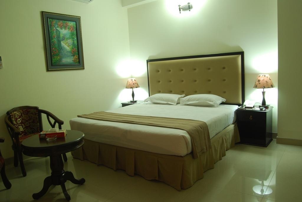 Ambassador Residency Hotel Chittagong Cameră foto